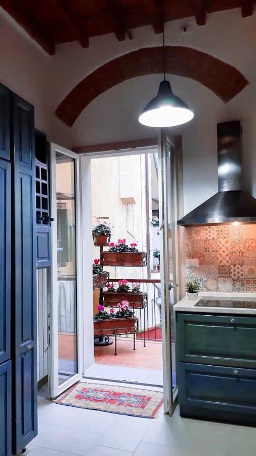 Lg House With Balcony Near Ponte Vecchio Apartment Florence Exterior photo